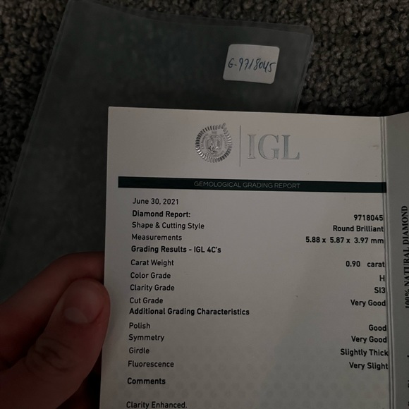 Diamond ring - Picture 3 of 5